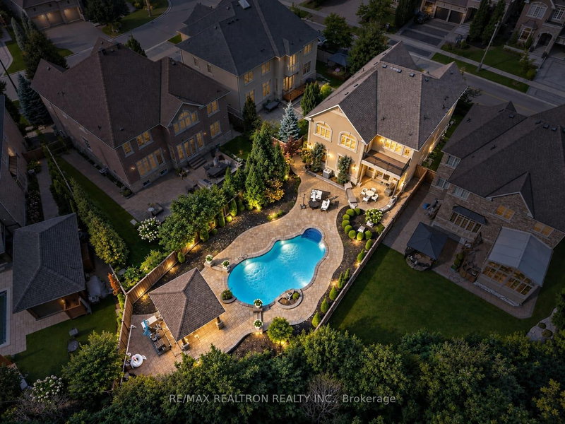 283 Lady Valentina Ave photo 2