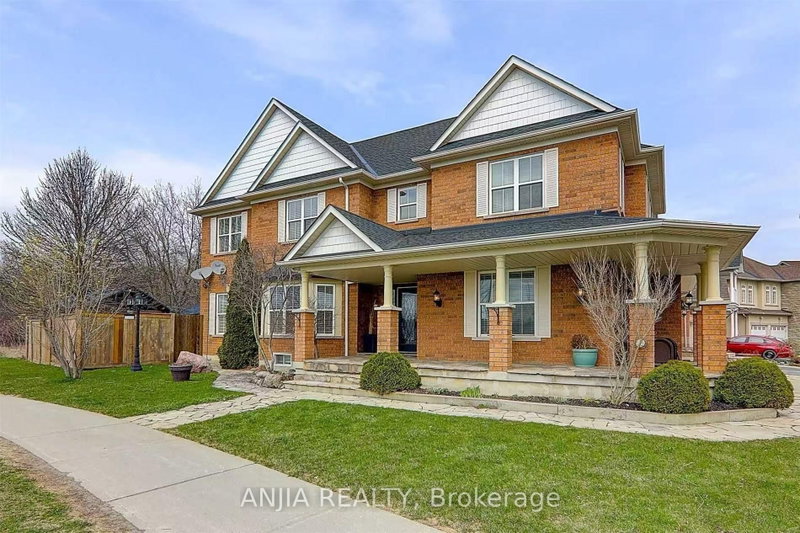 38 Harper's Gate Way photo 5