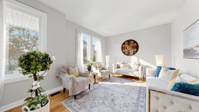 9 Gardon Avenue • Markham, ON photo 5