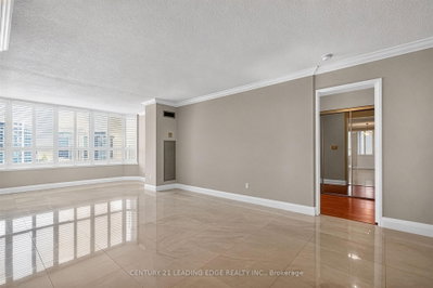 33 Weldrick Road E • #1011 • Richmond Hill, ON photo 7