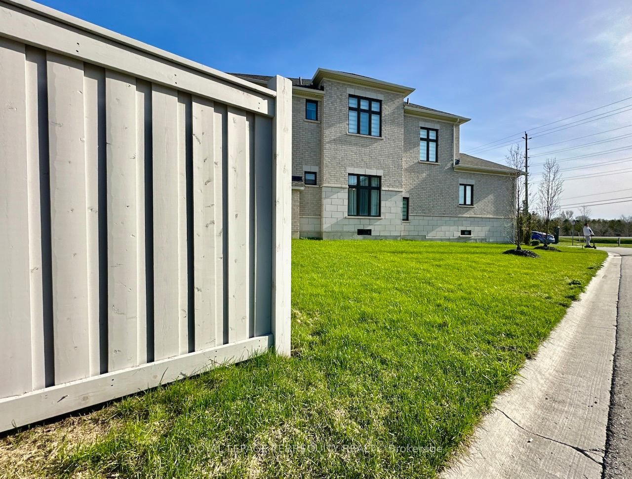 7 Ballanview Court • Whitchurch-Stouffville, ON photo 44