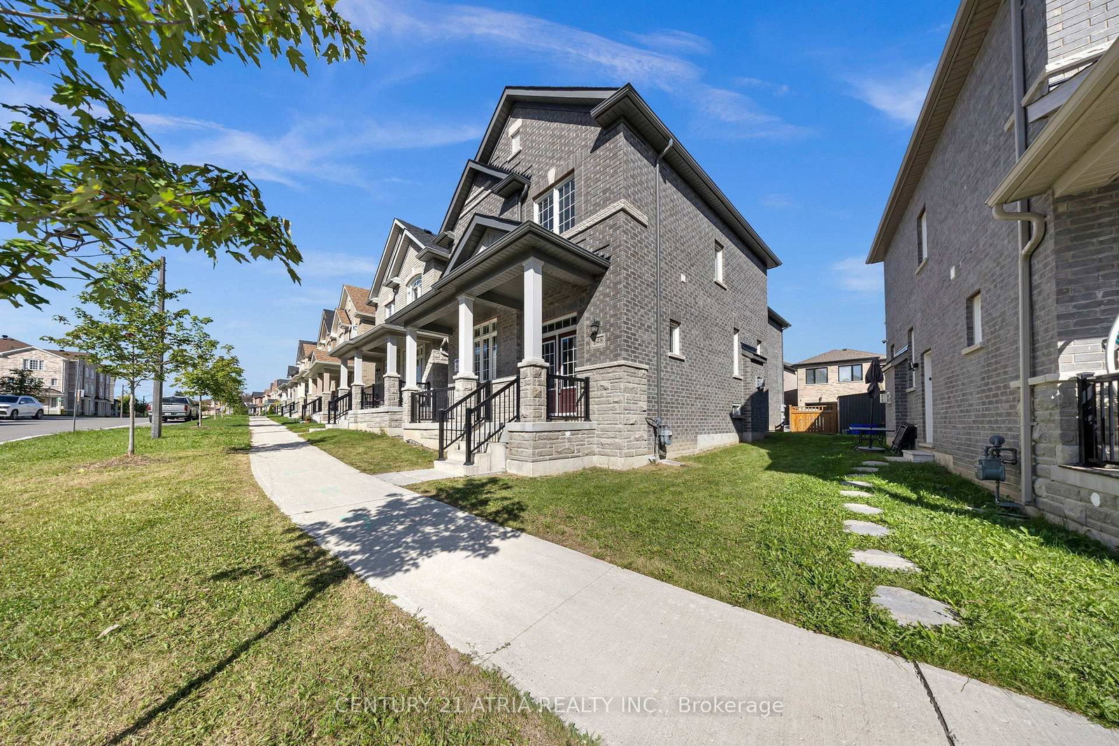 548 White's Hill Avenue • Markham, ON photo 39