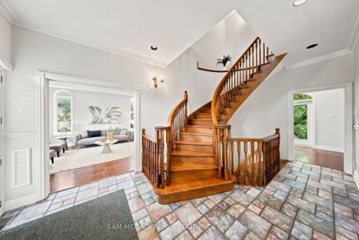 41 Cooperage Crescent • Richmond Hill, ON photo 5