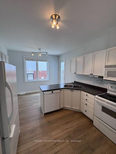 12 Dr. Jones Drive • King, ON photo 8
