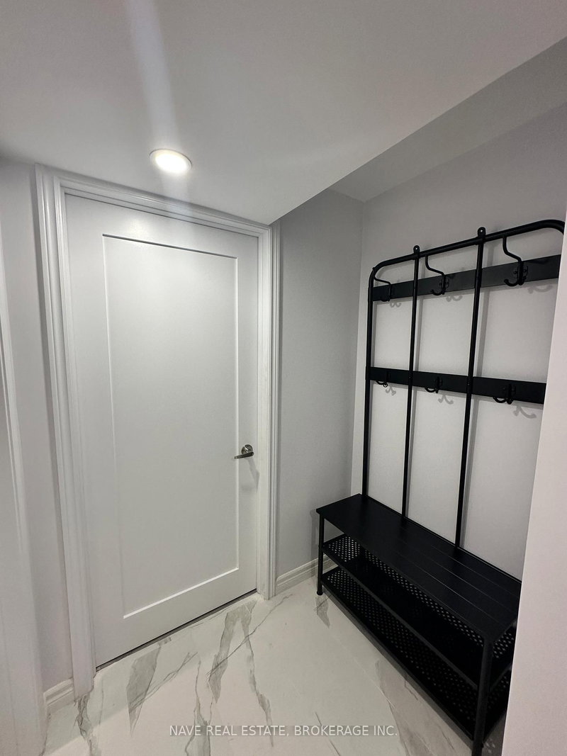 Basement - 2 Dumaurier Crescent