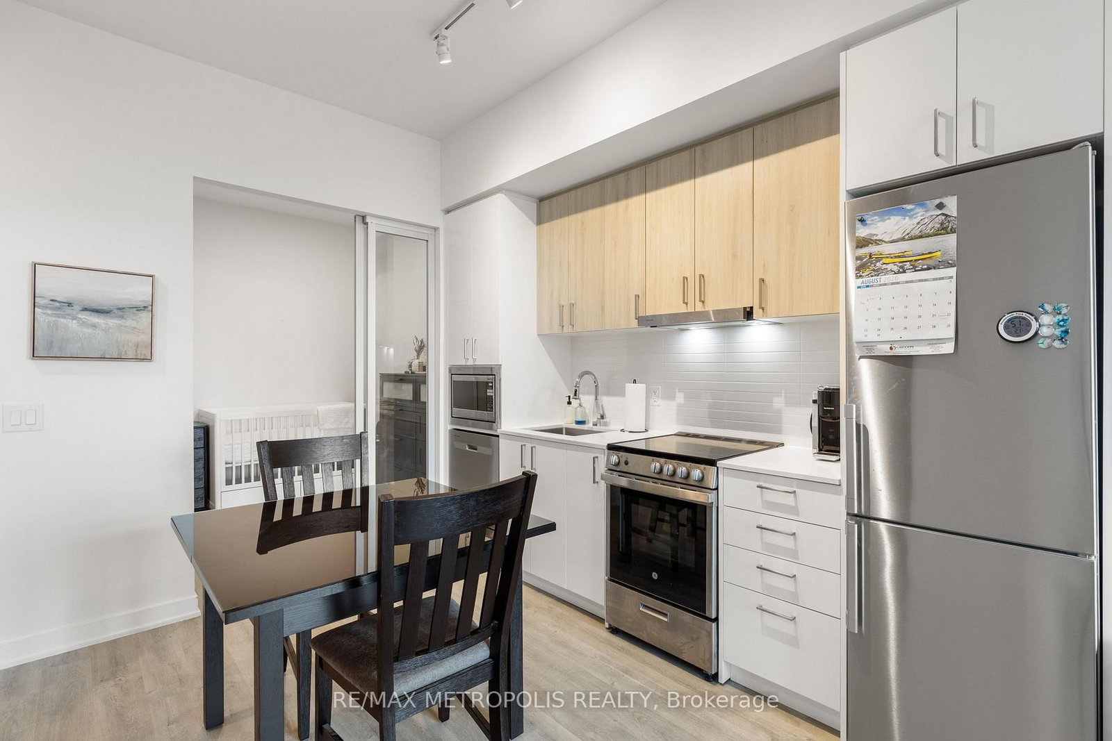 30 Upper Mall Way • #2504 • Vaughan, ON photo 18