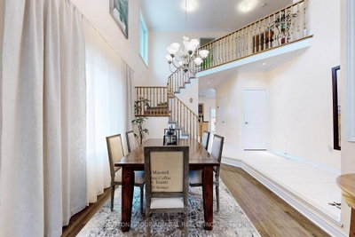66 Tuscana Boulevard • Vaughan, ON photo 7