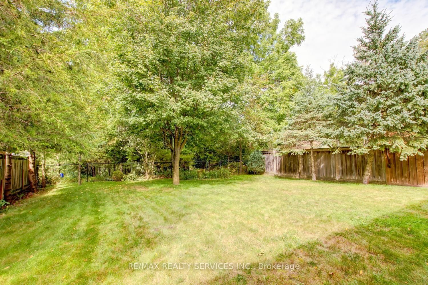 10 Brent Road • East Gwillimbury, ON photo 42