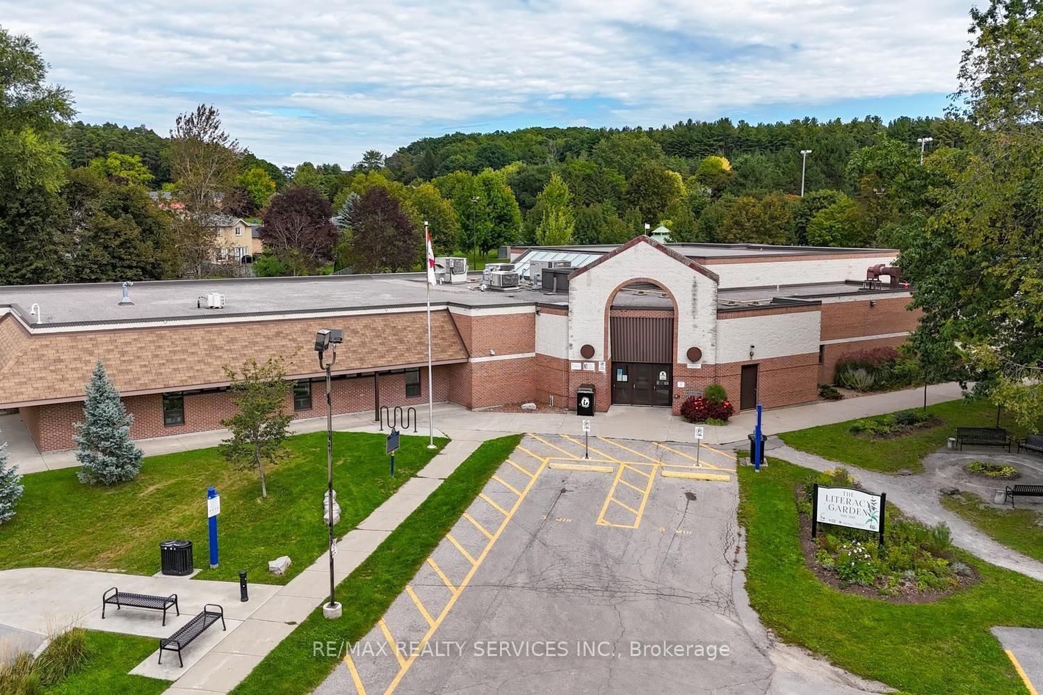 10 Brent Road • East Gwillimbury, ON photo 47