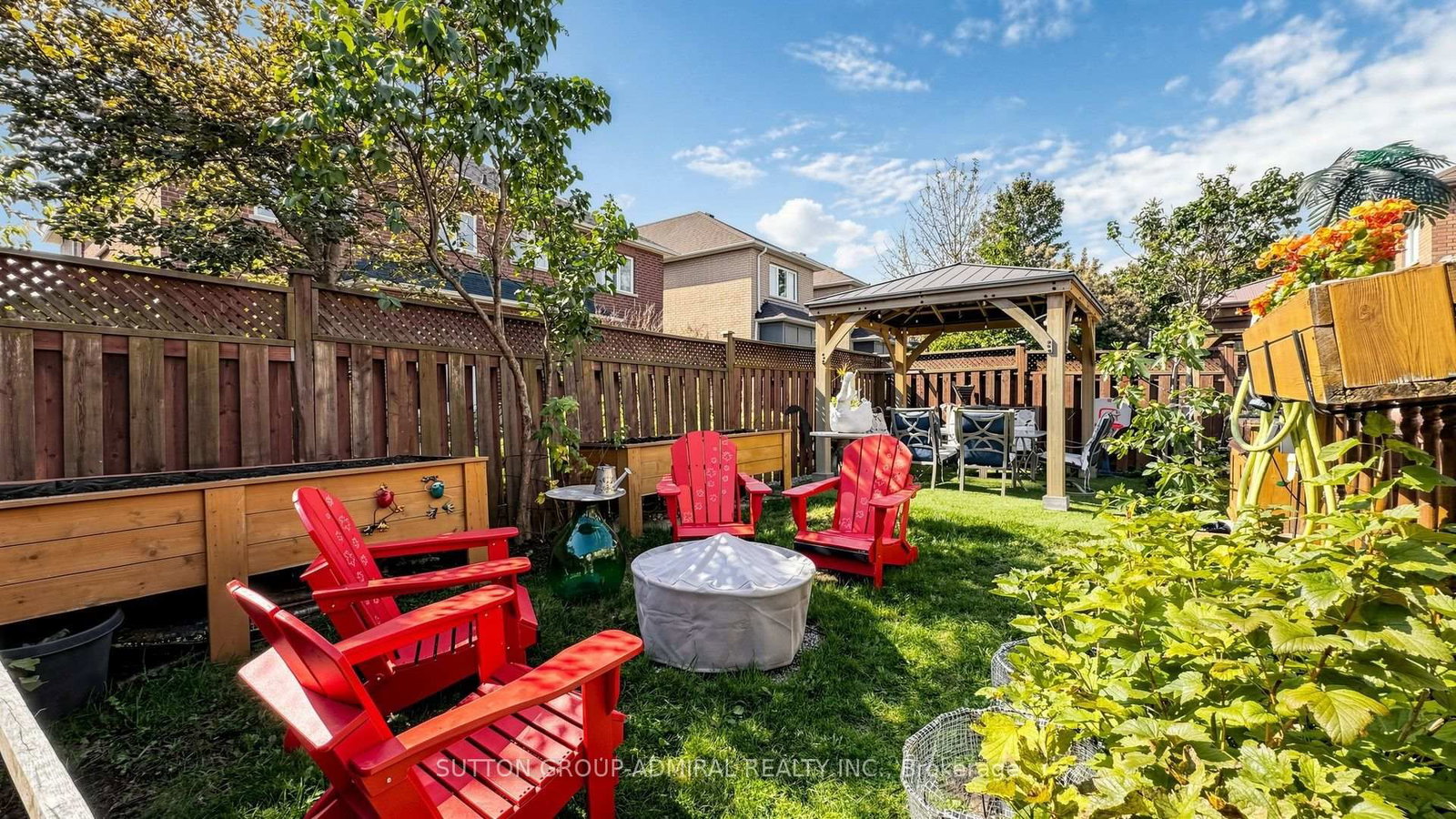 Detached House for sale at 41 Ravel Drive, Vaughan, Ontario, L4J 8Z2 - Patterson - MLS: N13803852