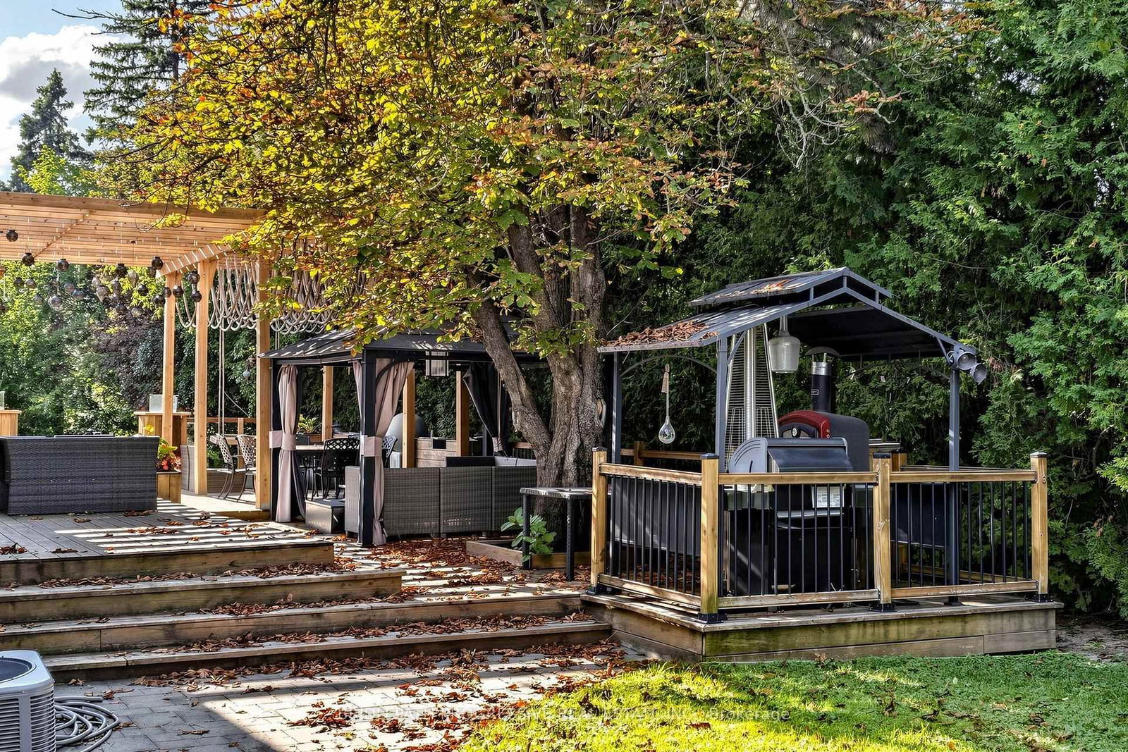 2 Thornlea Court • Markham, ON photo 46