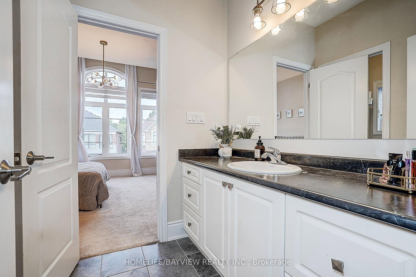 13 Cottonwood Hollow Court • Aurora, ON photo 47