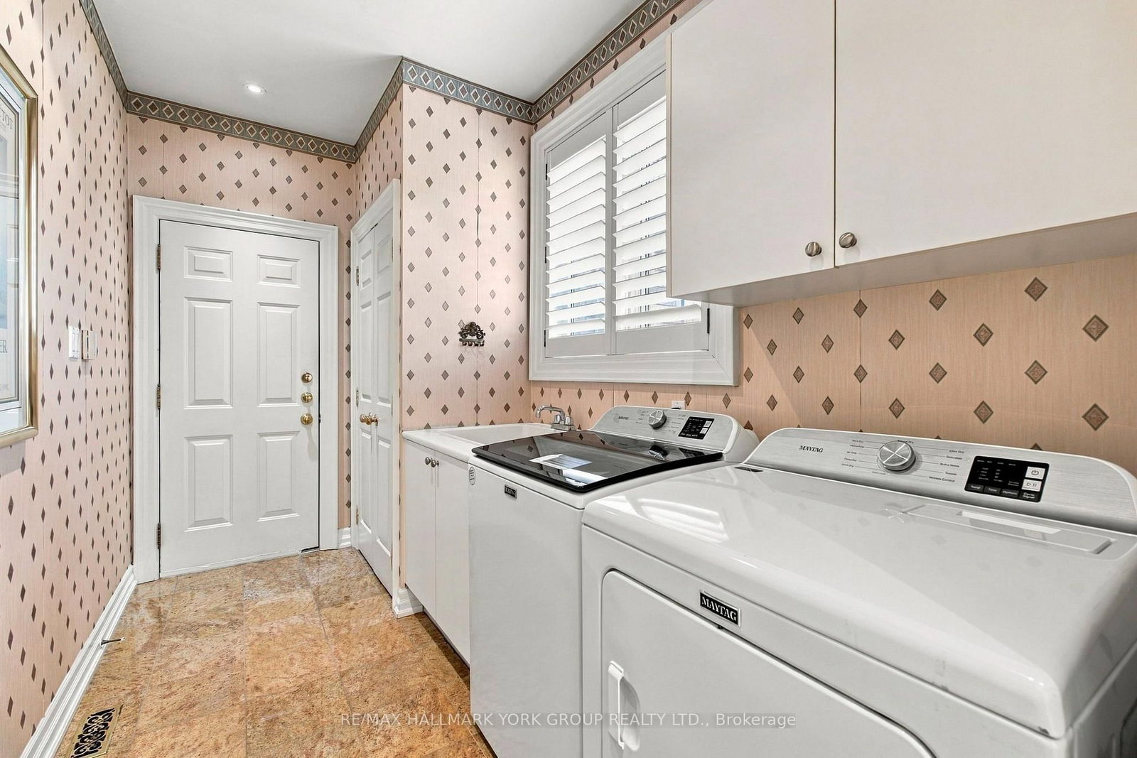 422 Falconwood Hollow • Aurora, ON photo 19