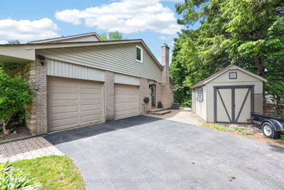 8 Grant Court, East Gwillimbury, ON, photo 5