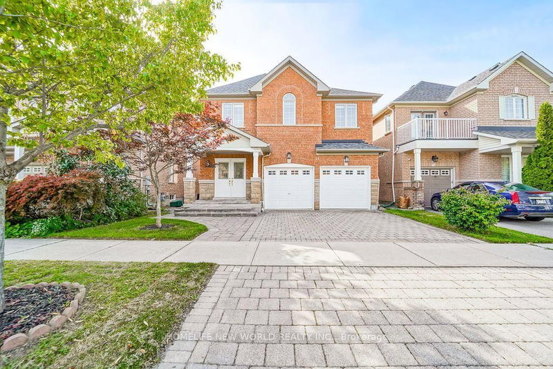 59 Wheelwright Dr photo 2