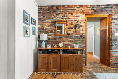 59 High Street • Georgina, ON photo 9