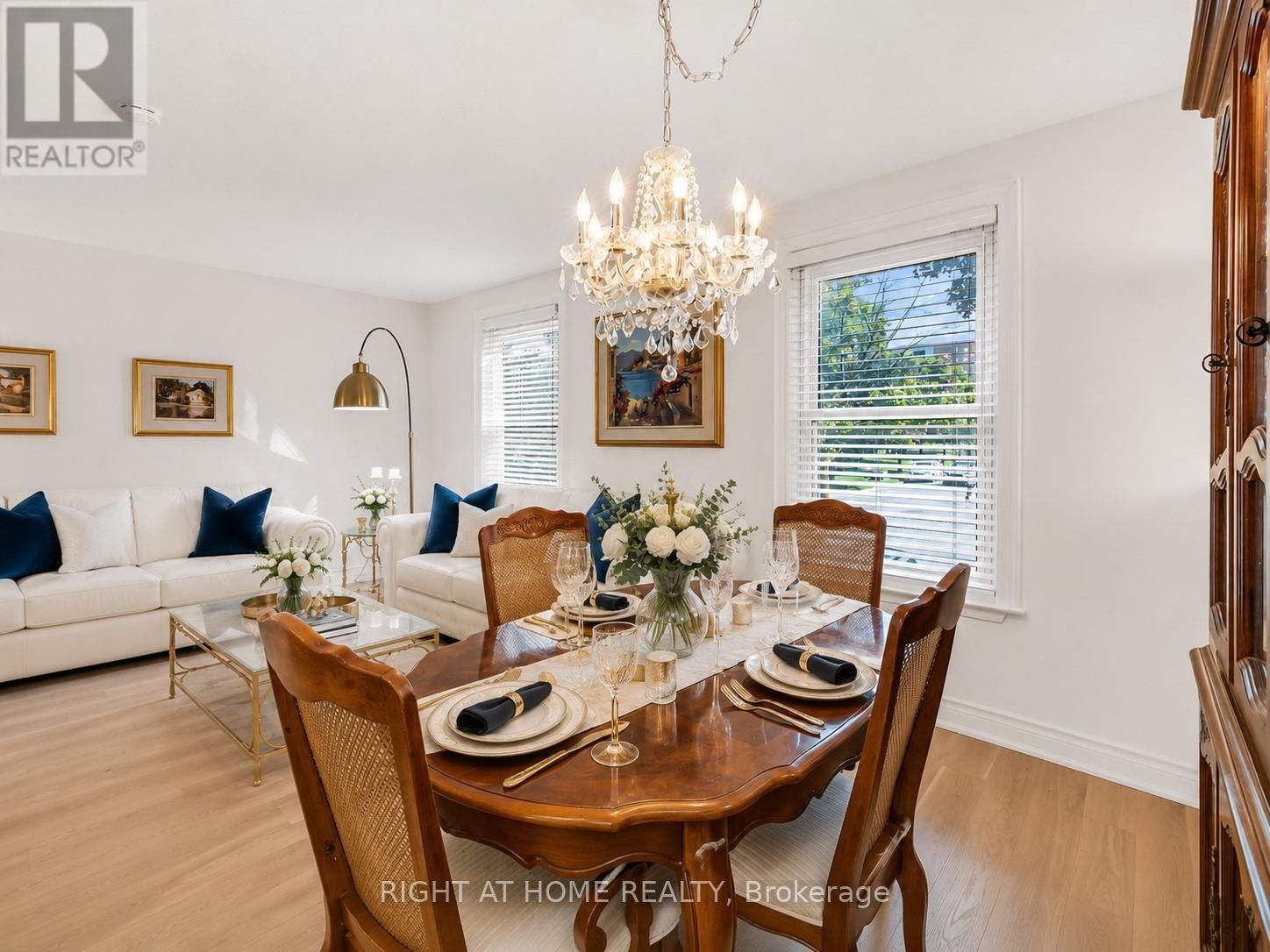 168 Springhead Gardens • Richmond Hill, ON photo 12