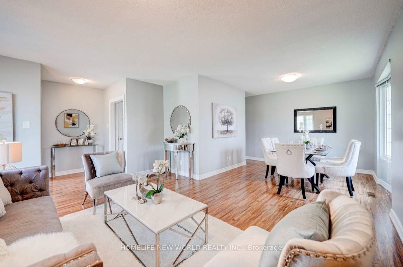 466 Paliser Crescent S • Richmond Hill, ON photo 8