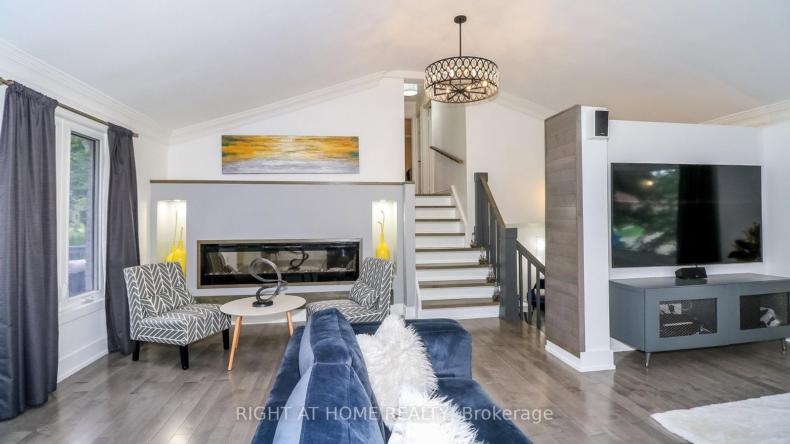 8 Sunset Street • East Gwillimbury, ON photo 31