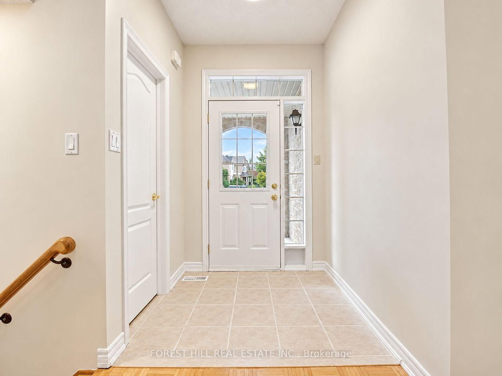 47 Loire Valley Avenue 4