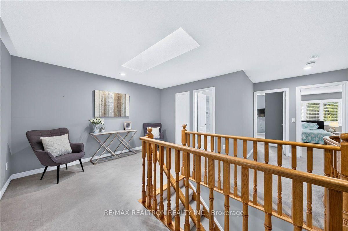 162 Estate Garden Drive • Richmond Hill, ON photo 35