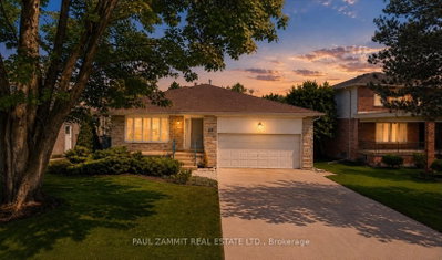 Detached House for sale at 27 Ladyslipper Court, Markham, Ontario, L3T 2S6 - Bayview Glen - MLS: N13828614