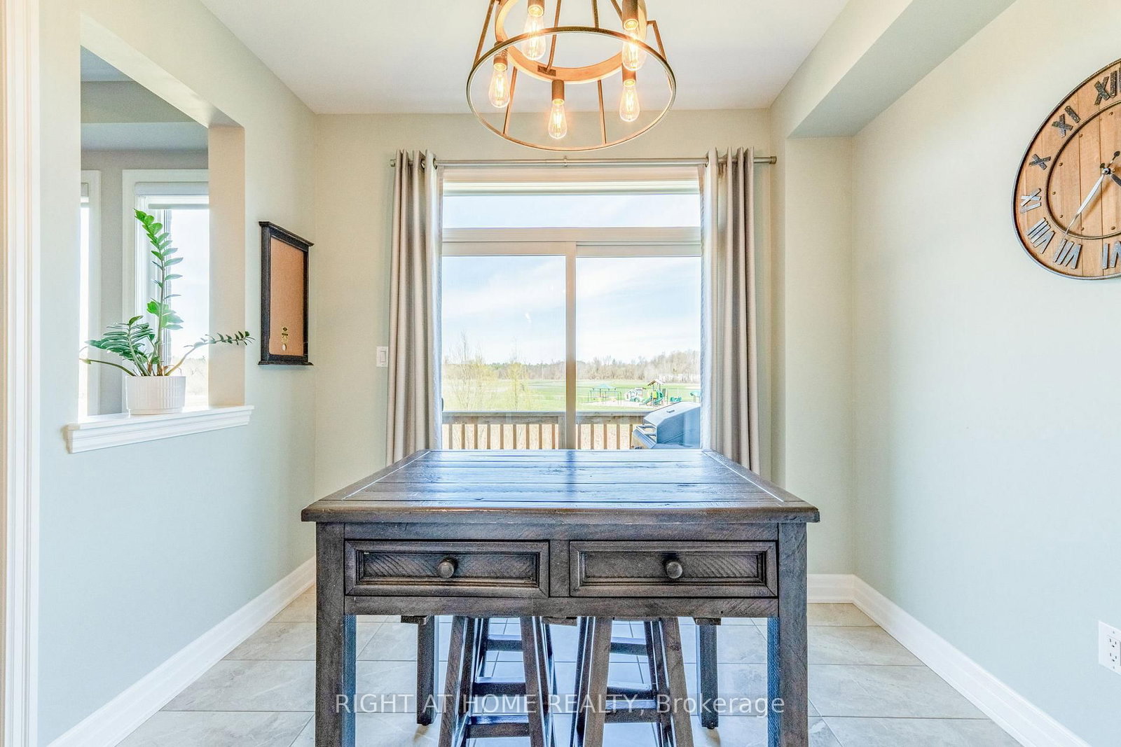 68 Wood Crescent • Essa, ON photo 16