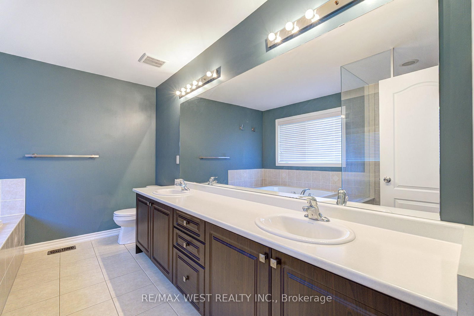 108 Decarolis Street • Essa, ON photo 32