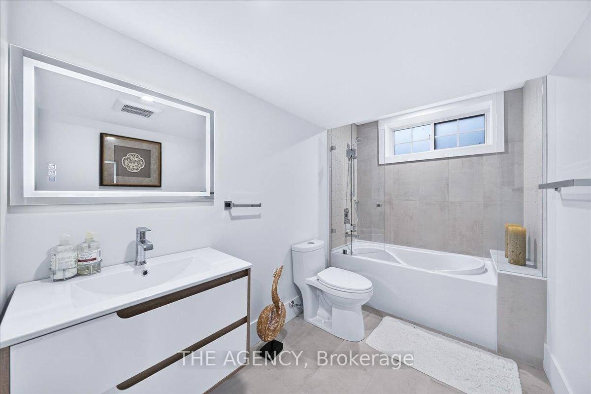259 Rumble Avenue • Richmond Hill, ON photo 30