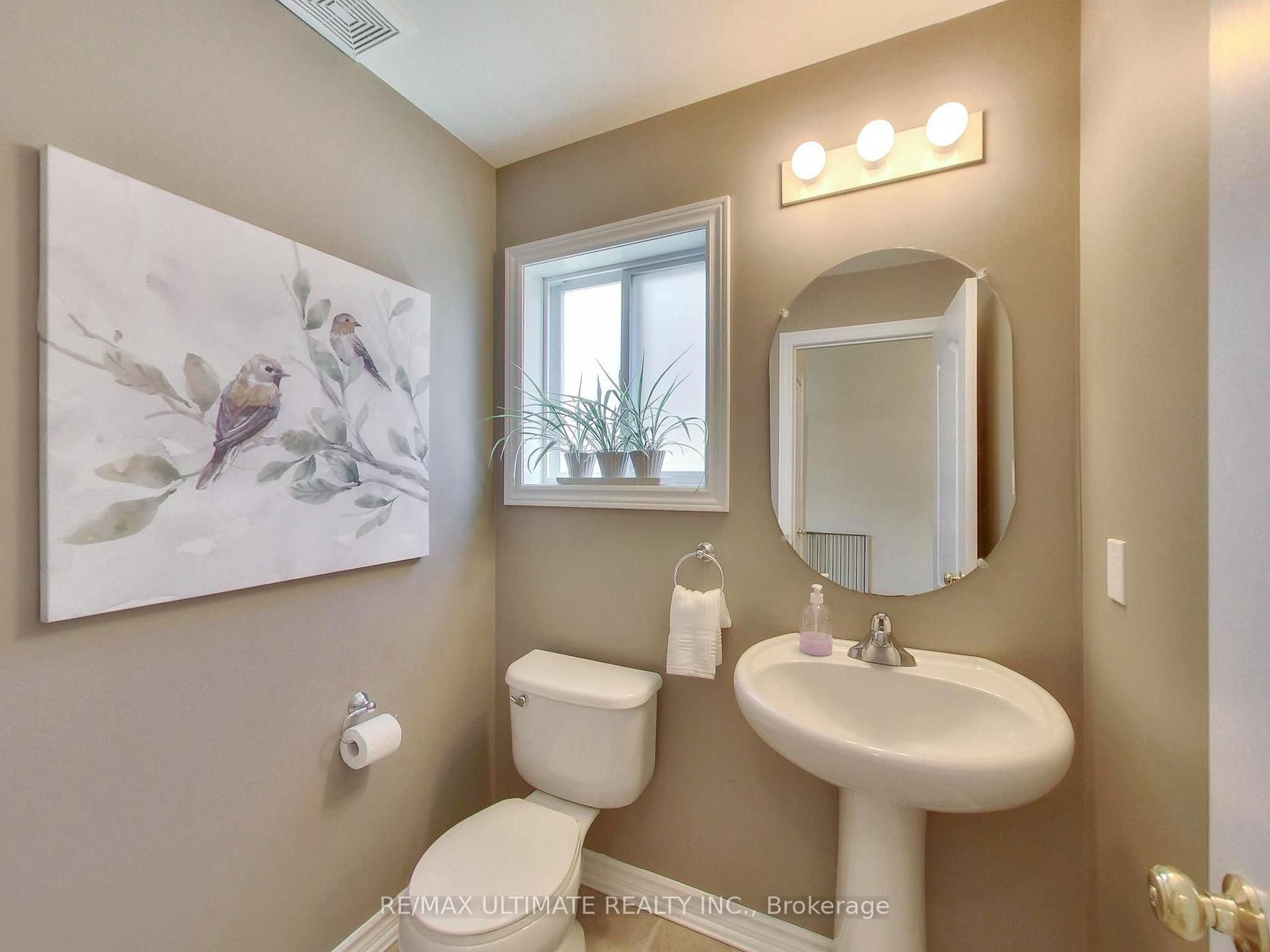 152 Gray Avenue • New Tecumseth, ON photo 15