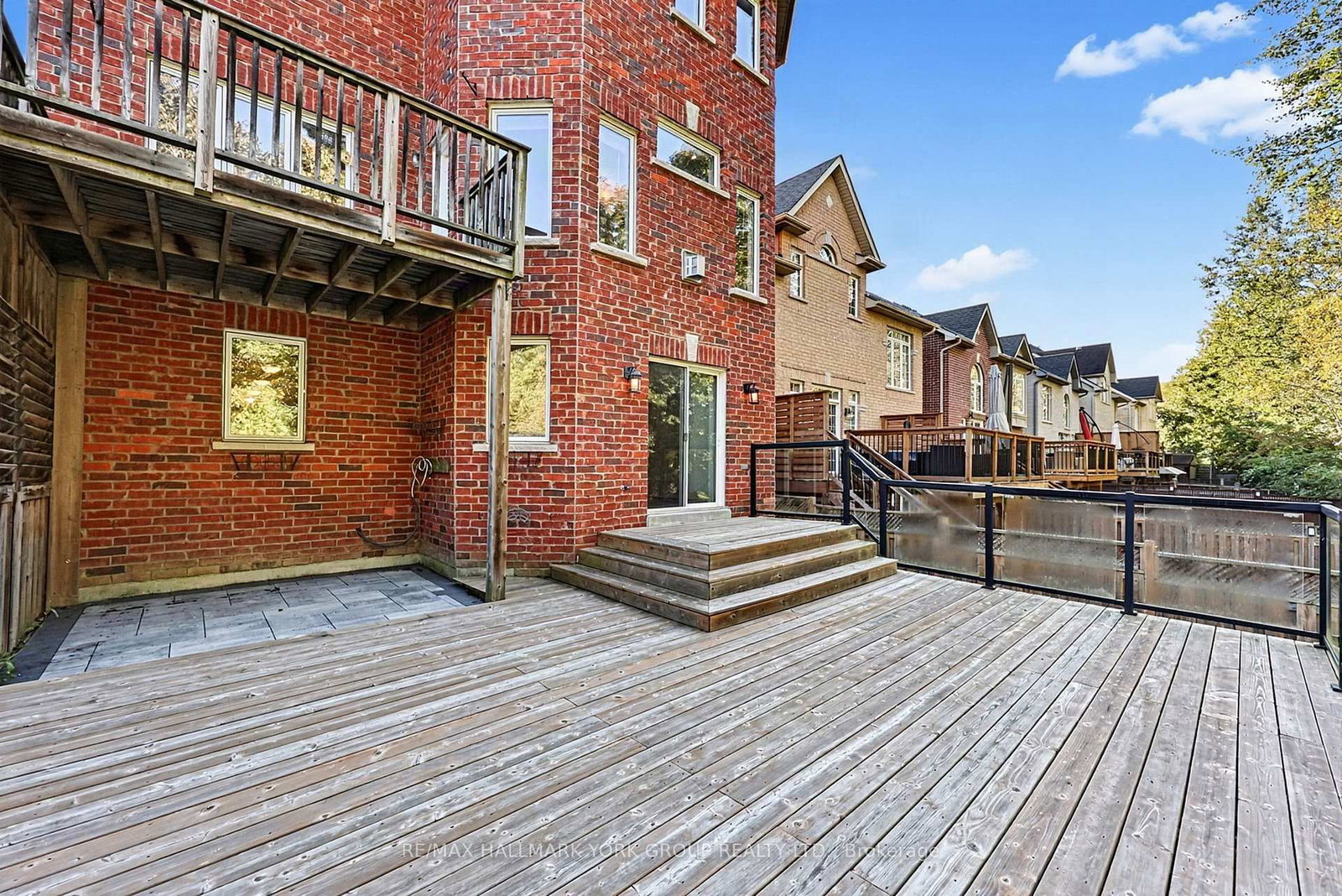 383 Gilpin Drive • Newmarket, ON photo 26