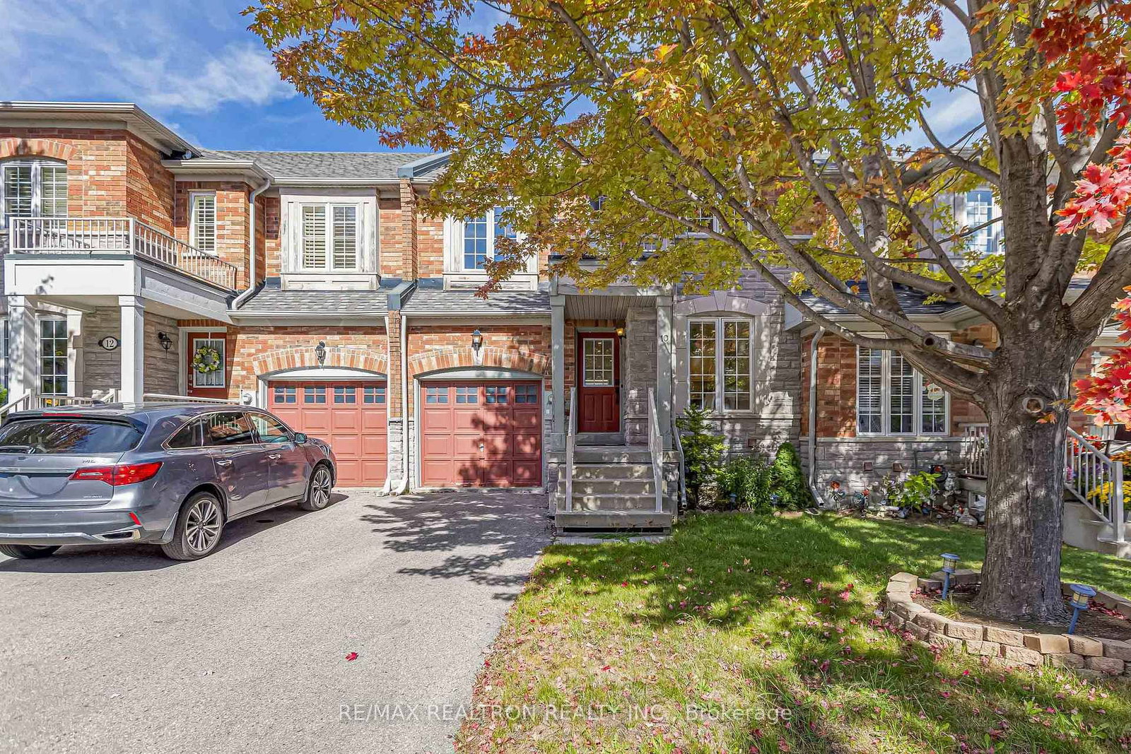 10 Macgregor, Richmond Hill, Ontario L4B 4S8