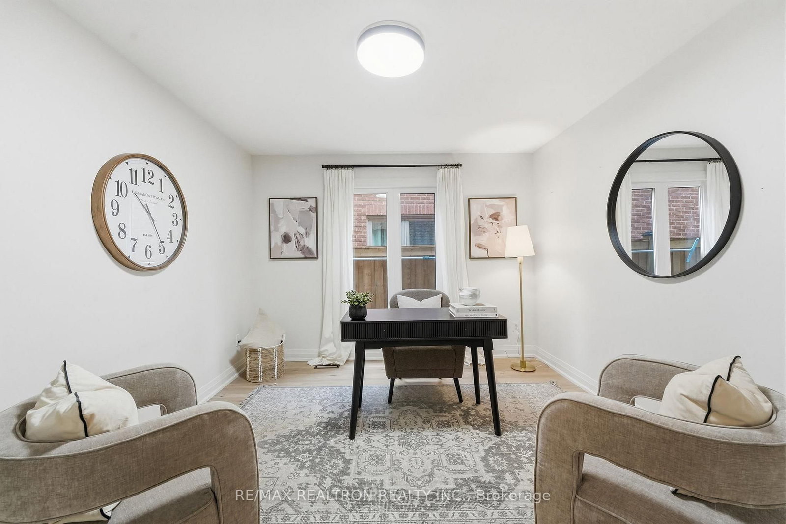 653 Exceller Circle photo 7
