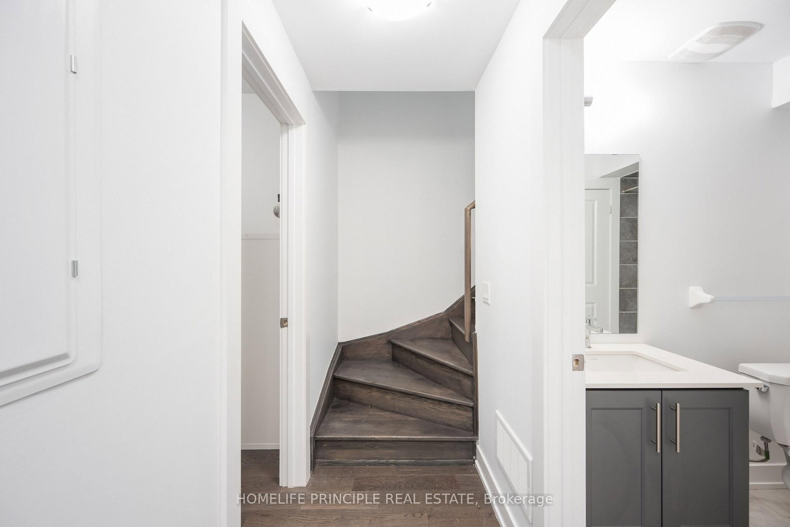 113-9560 Islington Ave, Vaughan, view 21