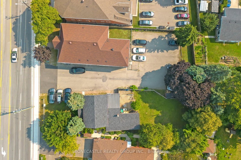 2321 Major Mackenzie Drive, Vaughan