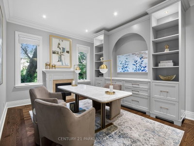 171 Oxford Street • Richmond Hill, ON photo 8
