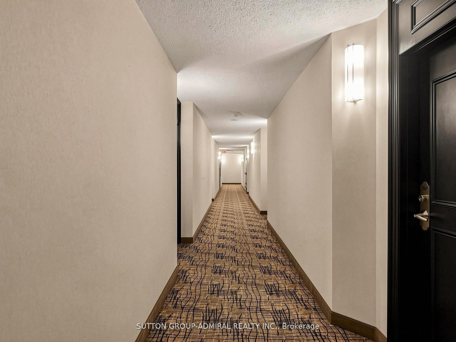 704-1 Emerald Lane, Vaughan, view 8