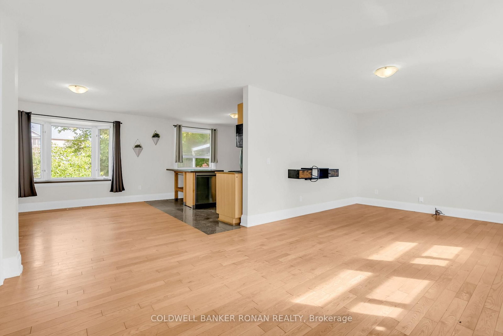 506 Main Street, King 5