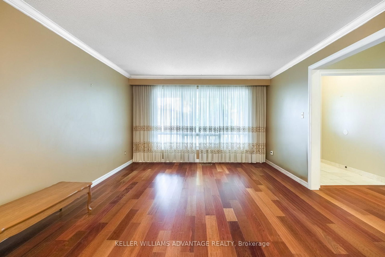68 Fullerton Crescent • Markham, ON photo 6