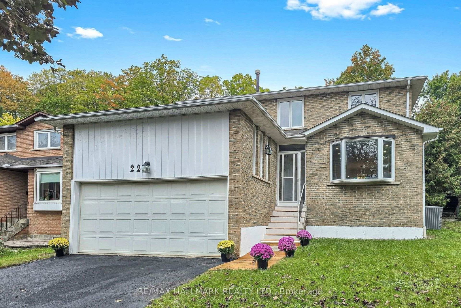 22 Pining Road