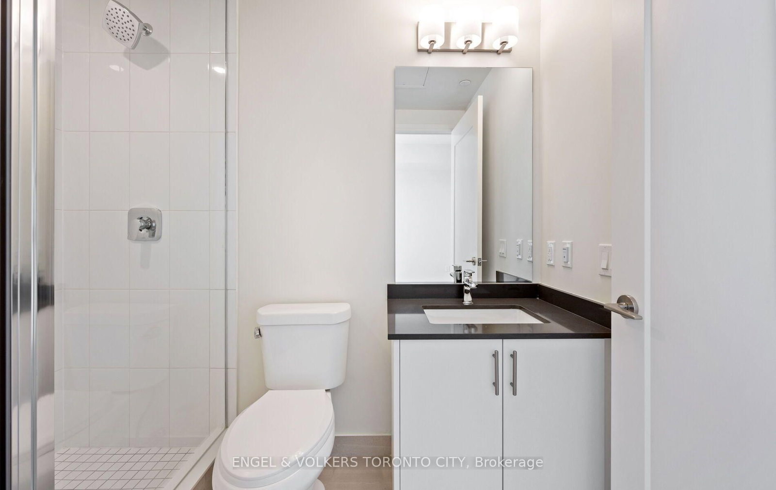 1603-8960 Jane St, Vaughan, view 37