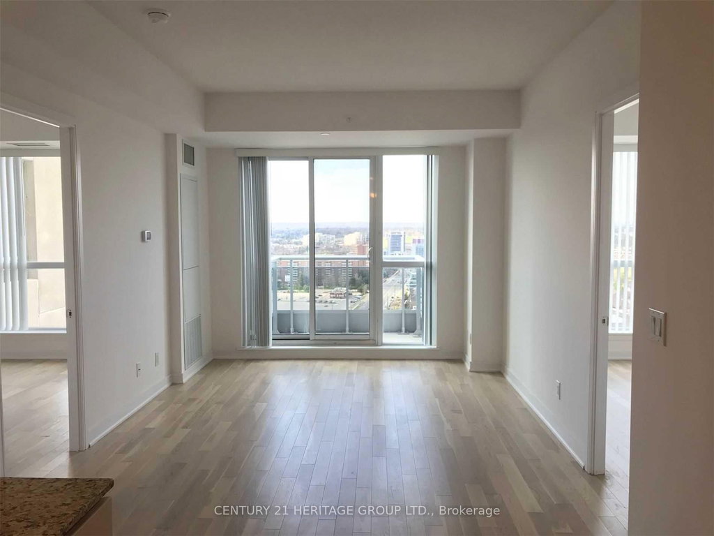 NW 2202 - 9201 Yonge Street 4