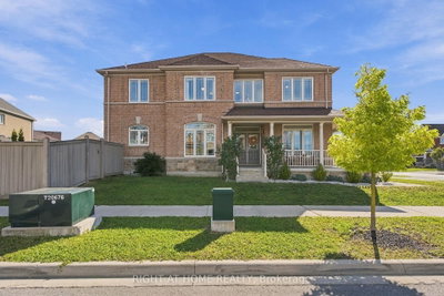 218 Blue Dasher Boulevard • Bradford West Gwillimbury, ON photo 3