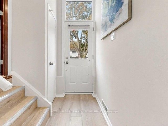 12 Sir Pellias Terrace • Markham, ON photo 20