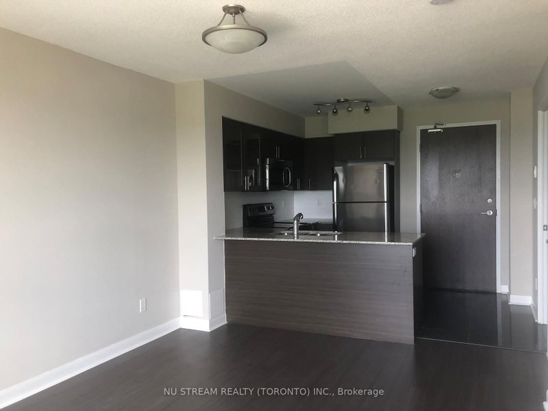 921 - 75 NORMAN BETHUNE Avenue