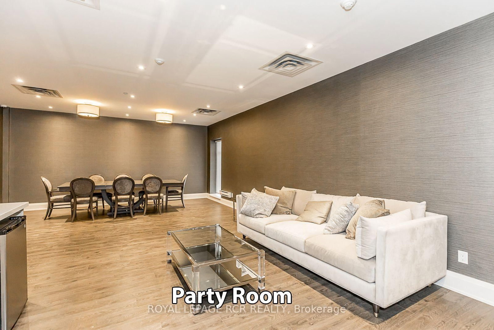 15277 Yonge Street • #707 • Aurora, ON photo 27