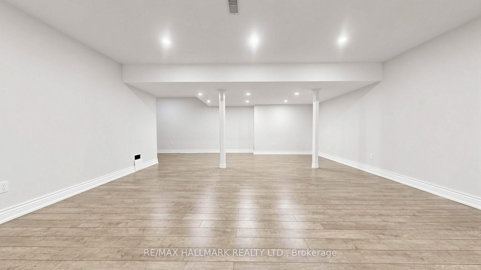 6 Tentone Court • Richmond Hill, ON photo 37