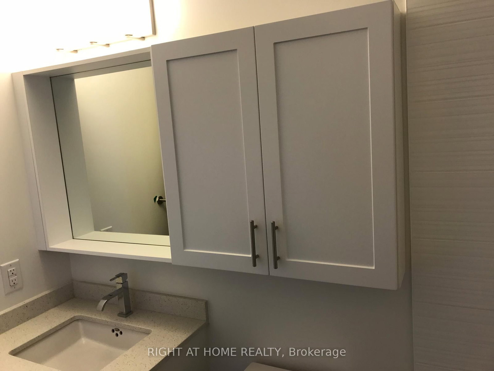2909-3700 Highway 7, Vaughan, view 10