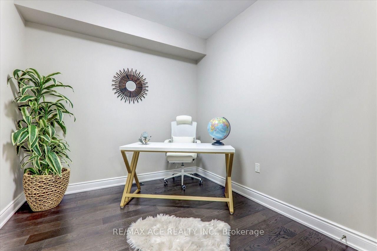 168 Rutherford Road photo 8