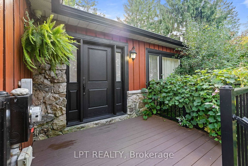 177 Hedge Rd photo 4